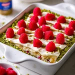 Recette-de-Tiramisu-aux-framboises-et-aux-pistaches